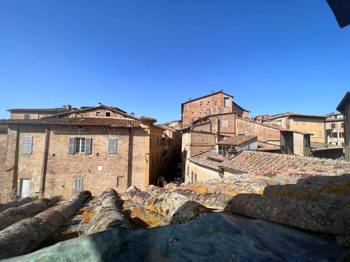 Palazzetto San Giovanni-In Front Of The Baptistry เซียนา ภายนอก รูปภาพ